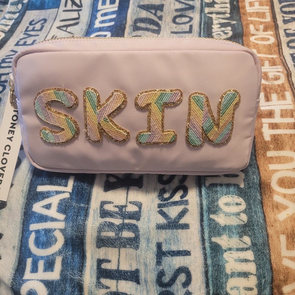 NWT STONEY CLOVER LANE SKIN ZIP POUCH